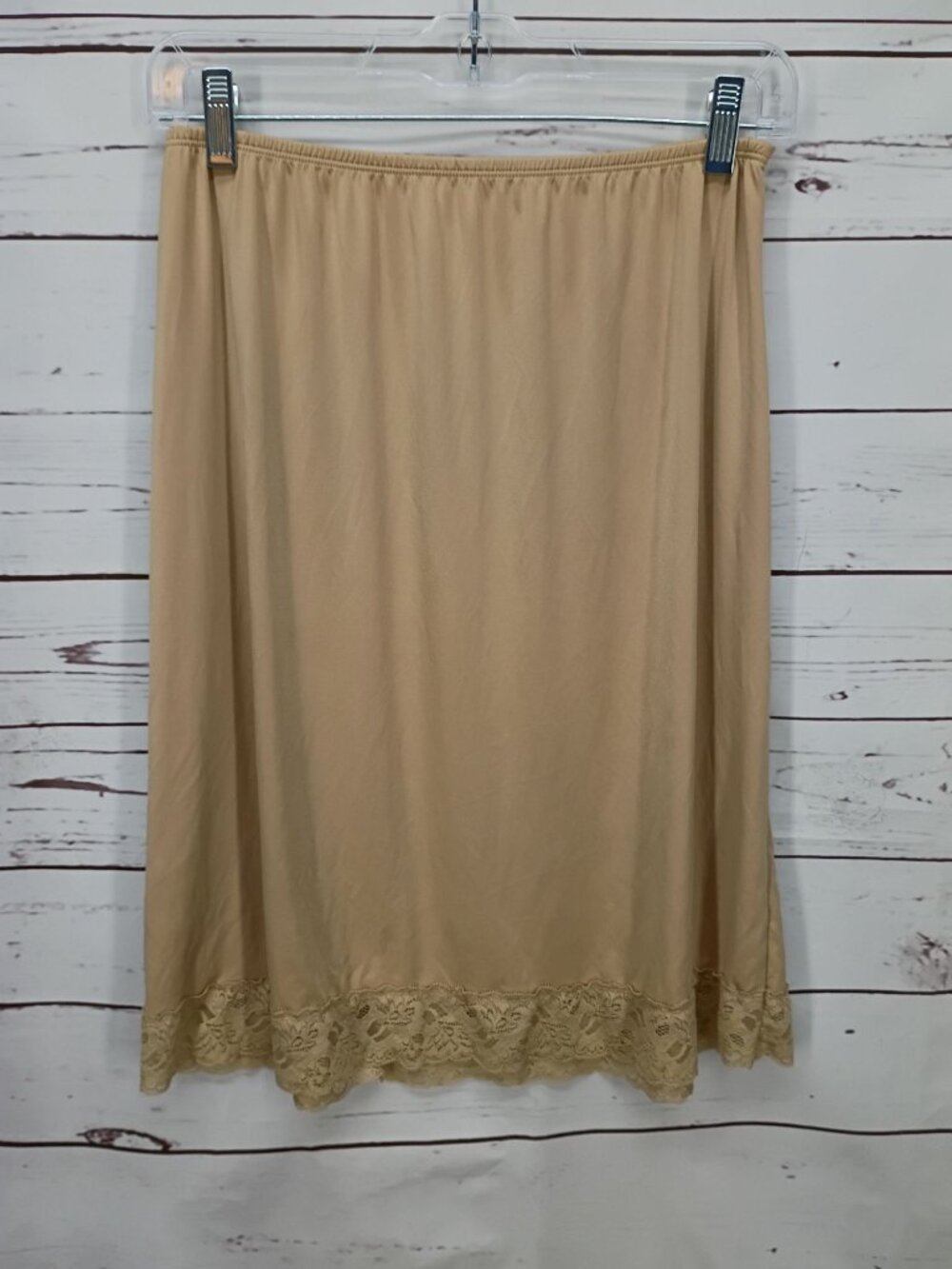 Jones New York Beige Half Slip Skirt With Lace Trim Large 82% Polyester 18% Span